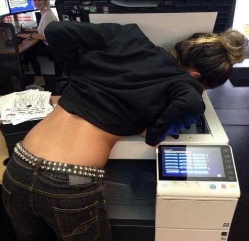 Amikor a főnököd kér két jó indokot, hogy...