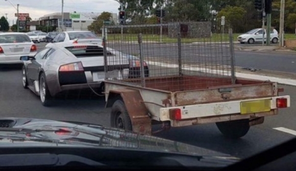 Nyáron jó pénzt lehet keresni dinnyével...