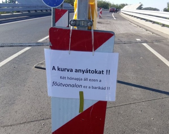 Eközben a nagykanizsai elkerülőnél