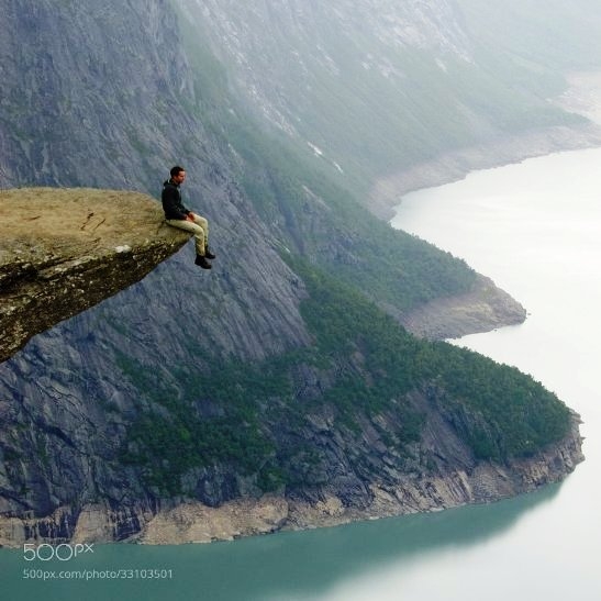 Egy fingnyira a haláltól