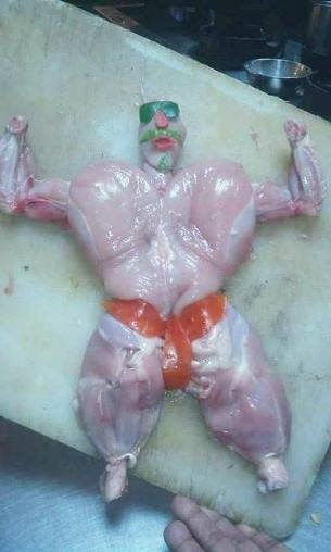 Ma apa főzi a vasárnapi ebédet...