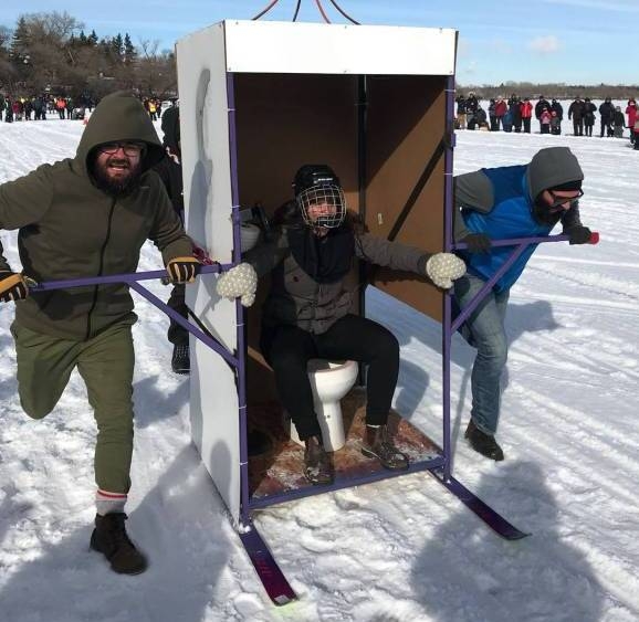 Ez valami új, téli sport?