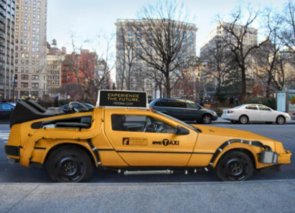 Ha 10 perccel ezelőtt, ott kell lenned valahol...