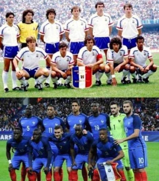 Két fotó a francia labdarúgó válogatottról