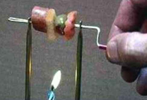 Egy romantikus, gyertyafényes vacsora a hó végén