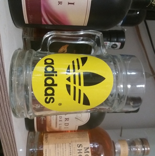 Egy gyöngyszem a 90-es évekből