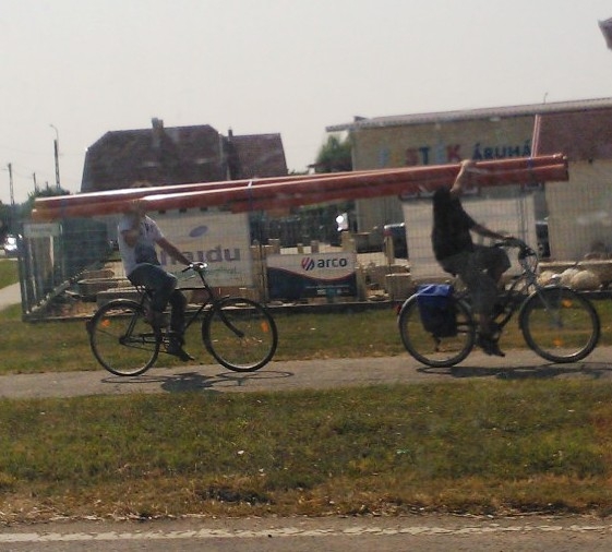 Eközben Hajdúböszörményben