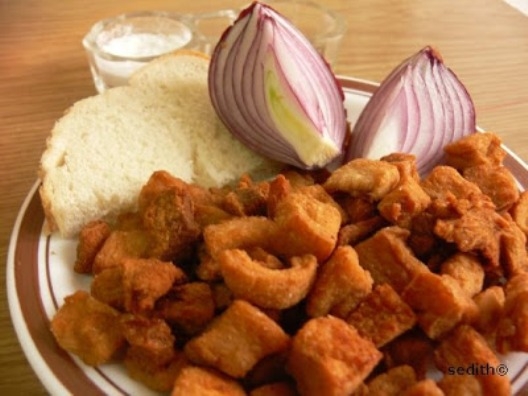 Kicsit éhes vagyok, de pár pörc és vége