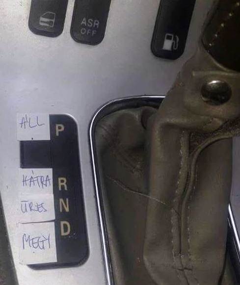 Amikor a csajod elkéri az automata váltós verdádat