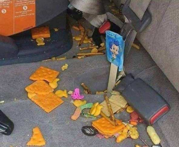 Amikor azt hiszed, hogy végeztél az autótakarítással,