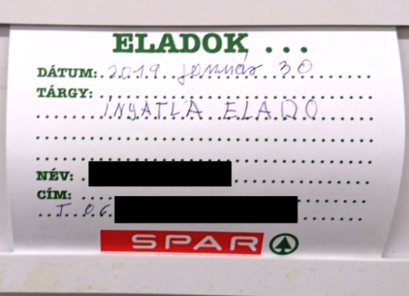 Egy igényes hirdetés a dunaharszti Sparban...