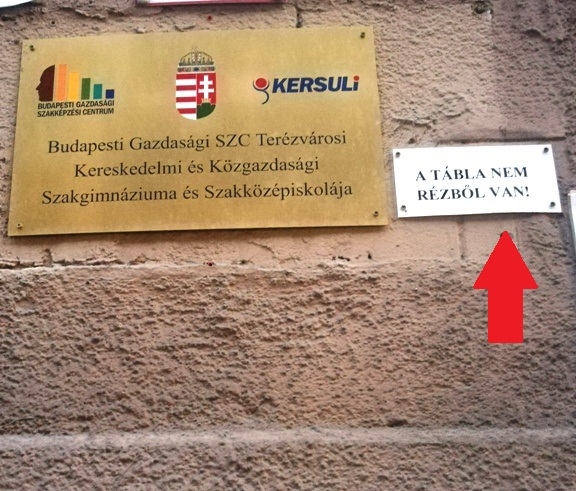 Info a szoláriumbarna tezsvíreknek 🙂