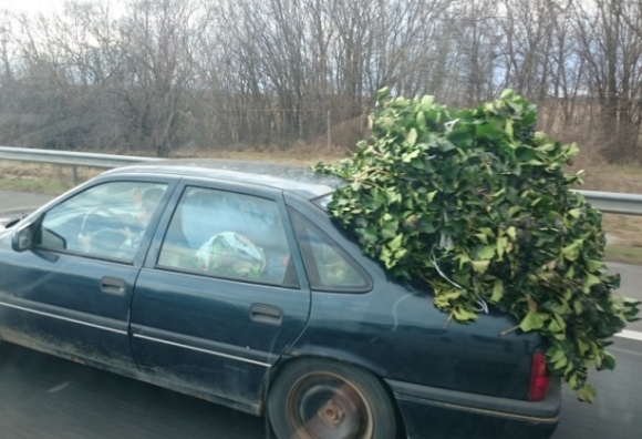 Ma az M7-en látták a szállítót