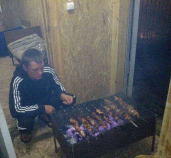 Leszarom, hogy panel! Érted? Akkor is!