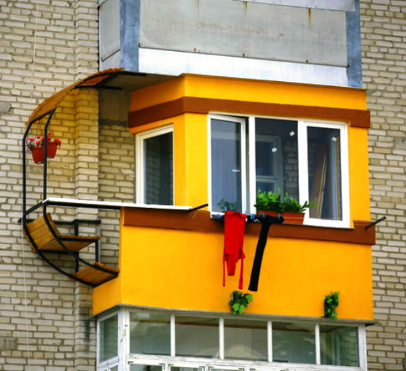 Fullos orosz erkély