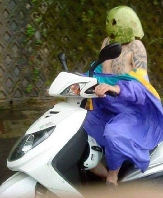 Csináld magad bukósisak