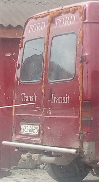 Kicsit rezgett a hátsó ajtó - Megoldotta