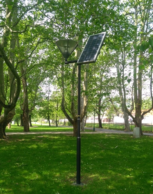 Almádiban jártunk, árnyas napelemet láttunk