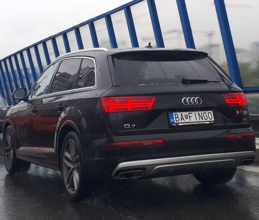 Pozsonyban lőtték nekünk a nap rendszámát