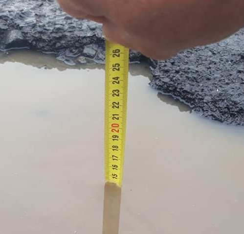 Most, hogy befizettem az adómat, bármelyik pillanatban eltűnhetnek a kátyúk az utakról...