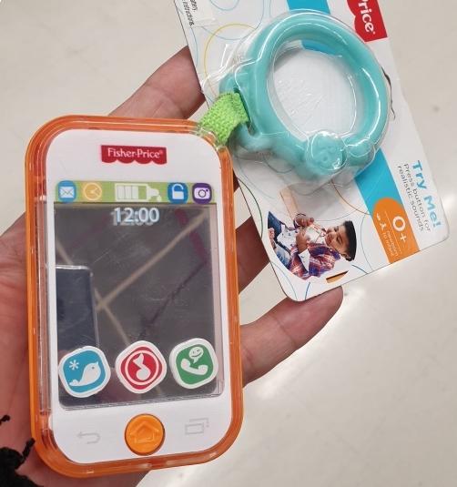 Már újszülöttek részére is hozzáférhető a mobiltelefon