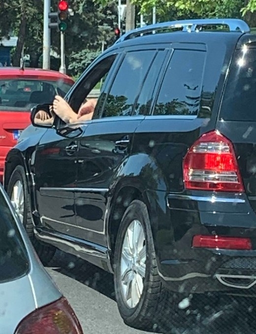 Nehogy már csak az alkarom barnuljon le...