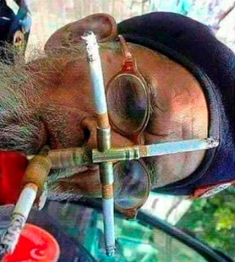 Amikor egész műszak alatt egyszer sem volt időd rágyújtani, és kilépsz a gyárkapun!