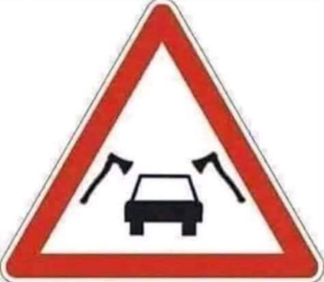 Új közlekedési tábla: Vigyázat, romák!