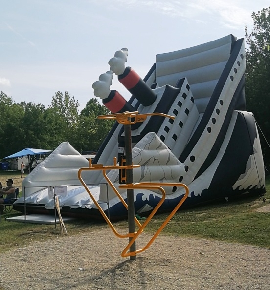 Szerintem kicsit morbid