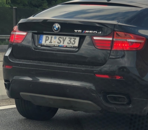 Befutott a nap rendszáma