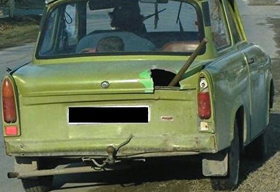 Kicsinek bizonyult a csomagtartó