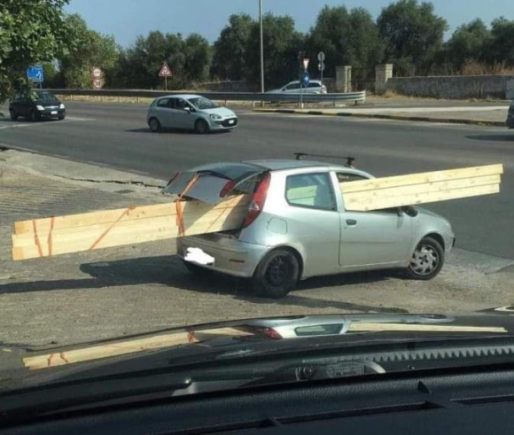 Még hogy szar a FIAT, meg kicsi a Punto!