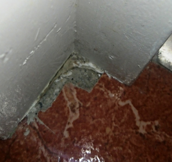 Egy frissen felújított egri apartmanban jártam...