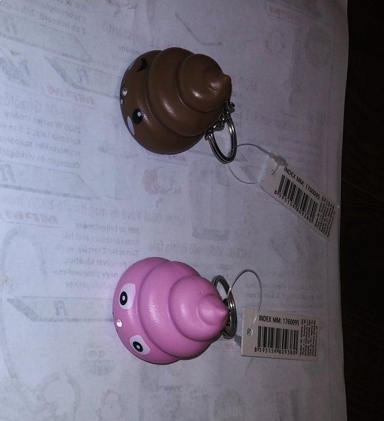 Egy igazán sz@r kulcstartó