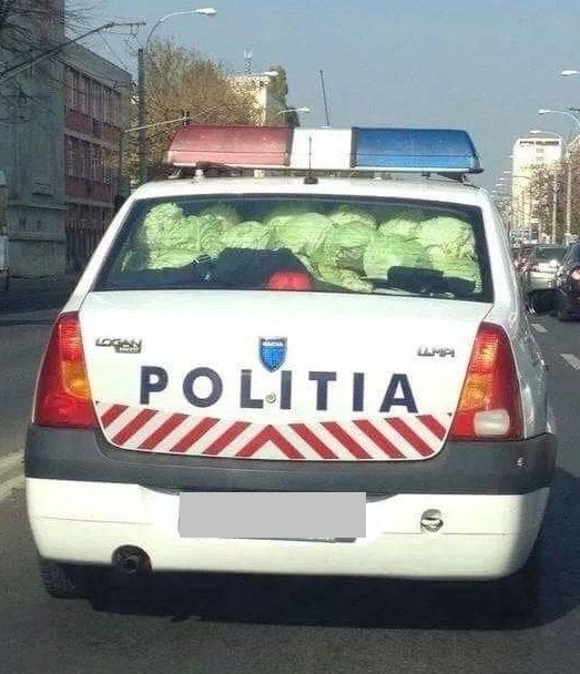 Ma káposztás tészta lesz ebédre az őrsön