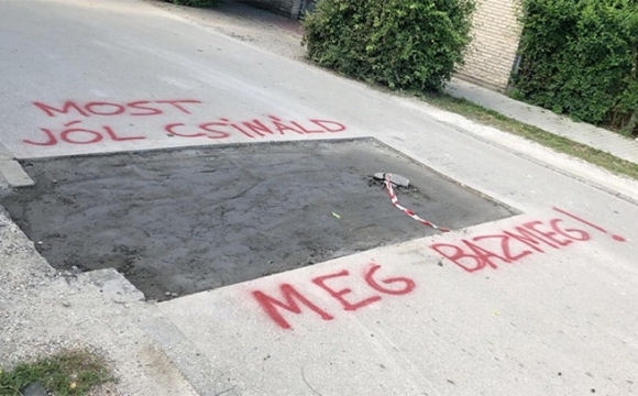 Ezek szerint elsőre nem nagyon sikerült