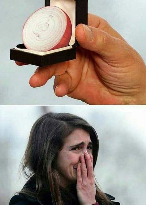 Hogyan csalj könnyeket a csajod szemébe