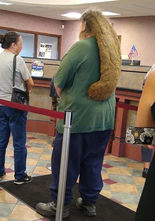 Ő egy ideje már nem költ samponra