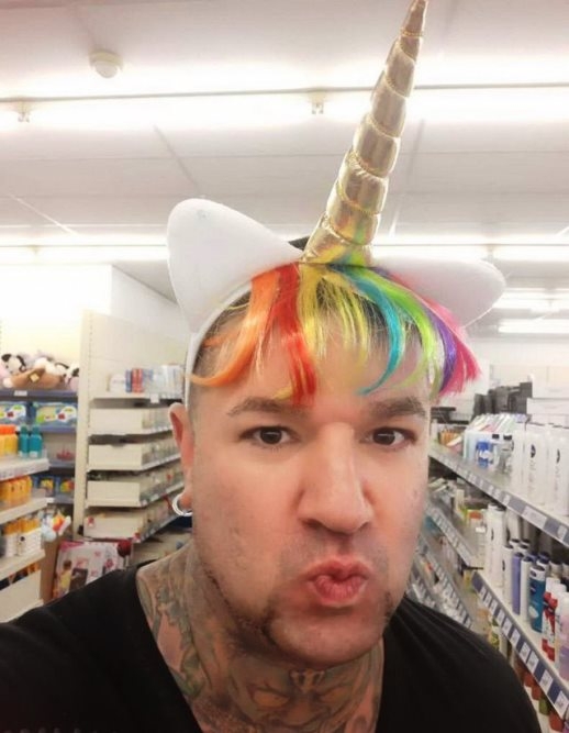 Nézd anya, egyszarvú lettem!