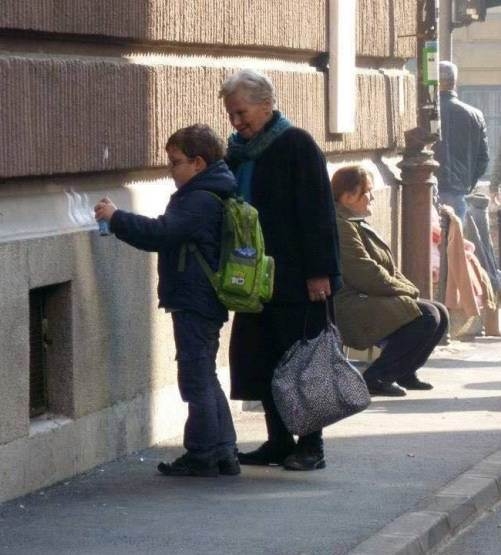 Gratulálunk nagyi...