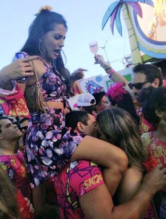 Van az úgy, hogy elfelejted kivel jöttél