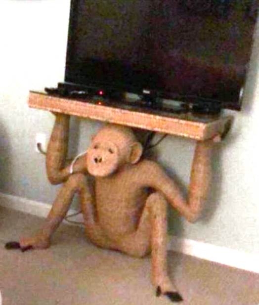 Érdekes TV állvány